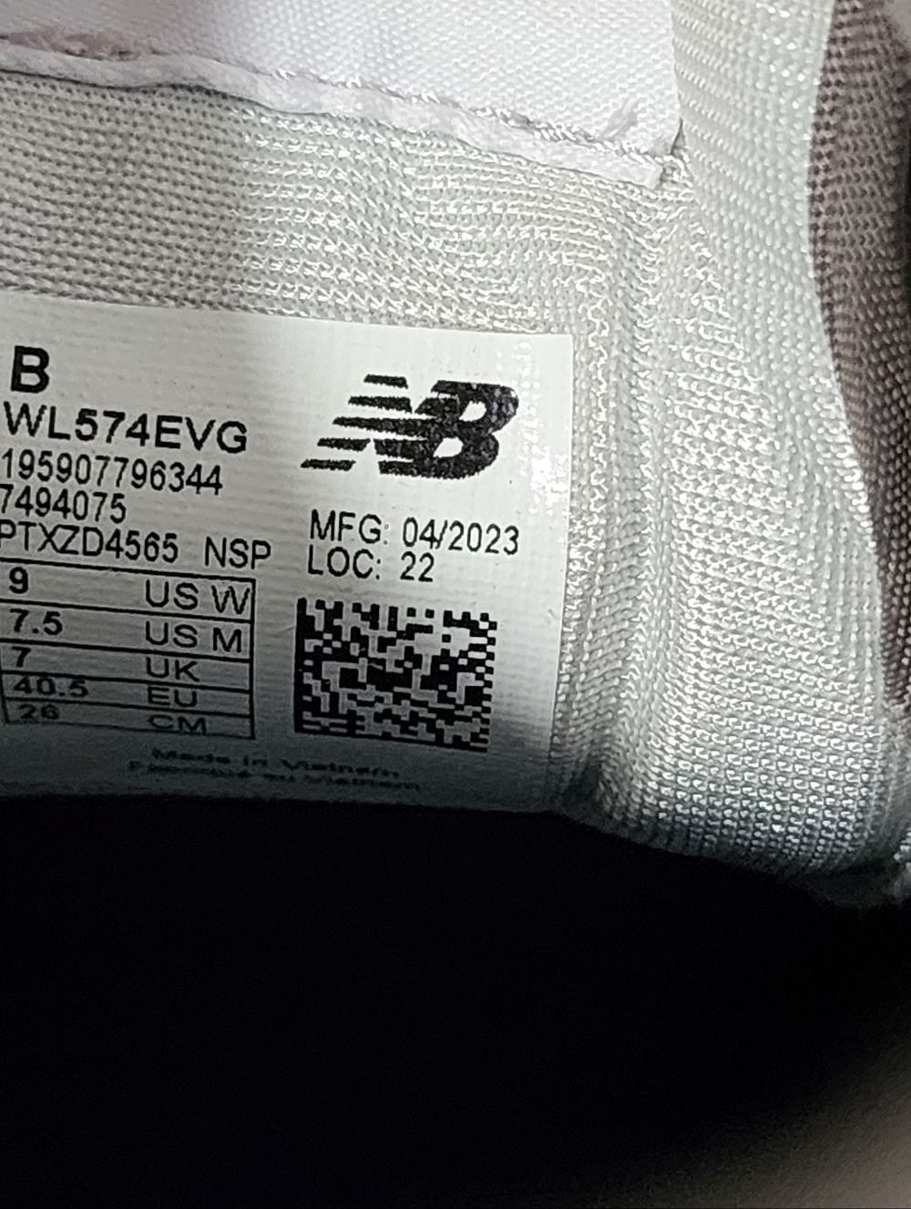 New Balance Women's Sneaker Size 9 Grey Classic 574 New No Box - Picture 10 of 12